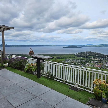 Aorangi Mountain Lodge Роторуа Екстериор снимка