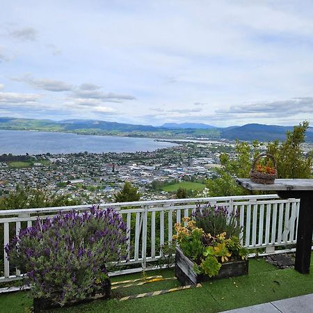 Aorangi Mountain Lodge Роторуа Екстериор снимка